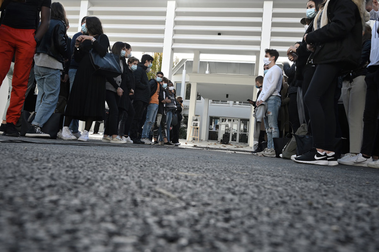 Covid-19: appel national à une "grève sanitaire" des profs mardi Covid-19: appel national à une "grève sanitaire" des profs mardi