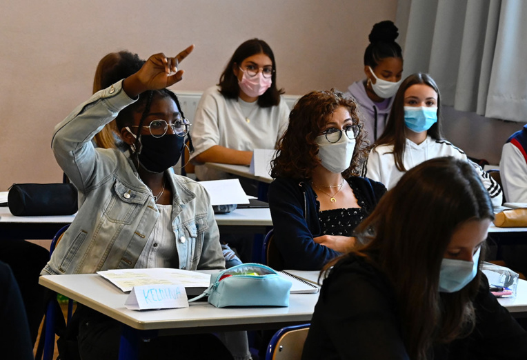 Protocole renforcé au lycée: nouveau casse-tête pour les chefs d'établissement