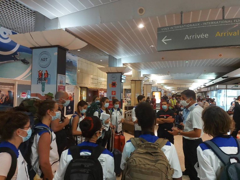 Arrivée d'un renfort de 12 infirmières spécialisées en réanimation Arrivée d'un renfort de 12 infirmières spécialisées en réanimation