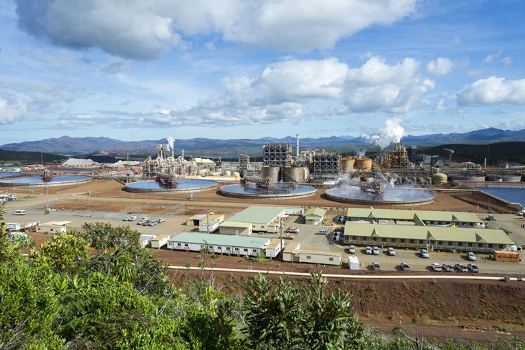 Calédonie-nickel: l'usine de Vale cible de blocages et de dégradations