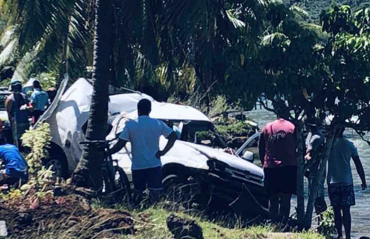 Deux morts et trois blessés dans un drame de la route à Bora Bora