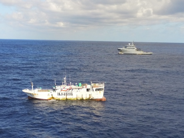 Aucune infraction relevée dans la zone de pêche aux Tuamotu de l'Est