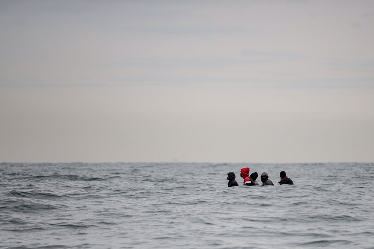 Nombreuses tentatives de traversées de la Manche, 121 migrants secourus