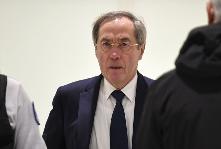 Financement libyen: Claude Guéant à son tour mis en examen pour "association de malfaiteurs" Financement libyen: Claude Guéant à son tour mis en examen pour "association de malfaiteurs"