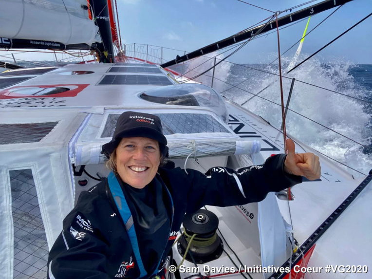 Vendée Globe: Le désarroi de Simon et Davies