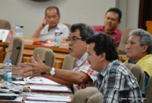 Edouard Fritch à l'assemblée ce vendredi matin lors du débat sur le Tahiti Pearl Consortium.