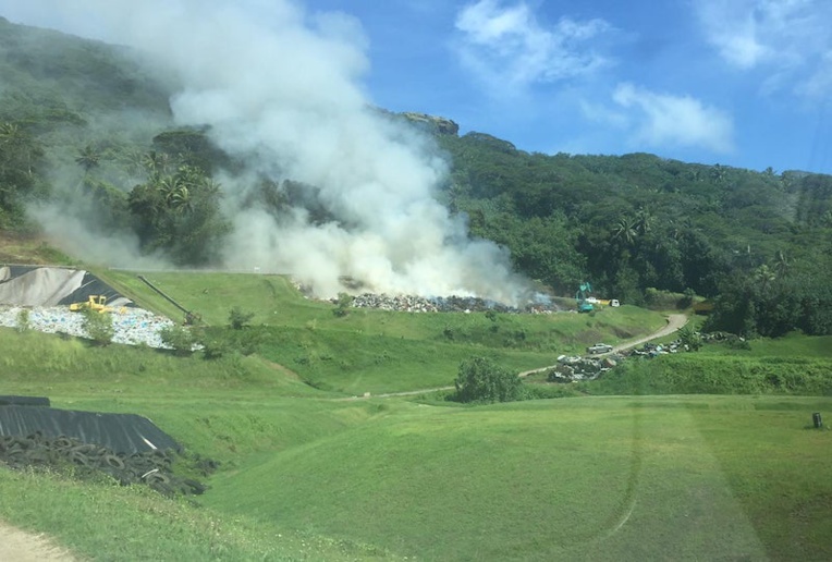 Incendie au CET de Bora Bora Incendie au CET de Bora Bora