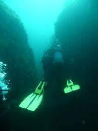Plongée mortelle pour un plaisancier à Nuku-Hiva 