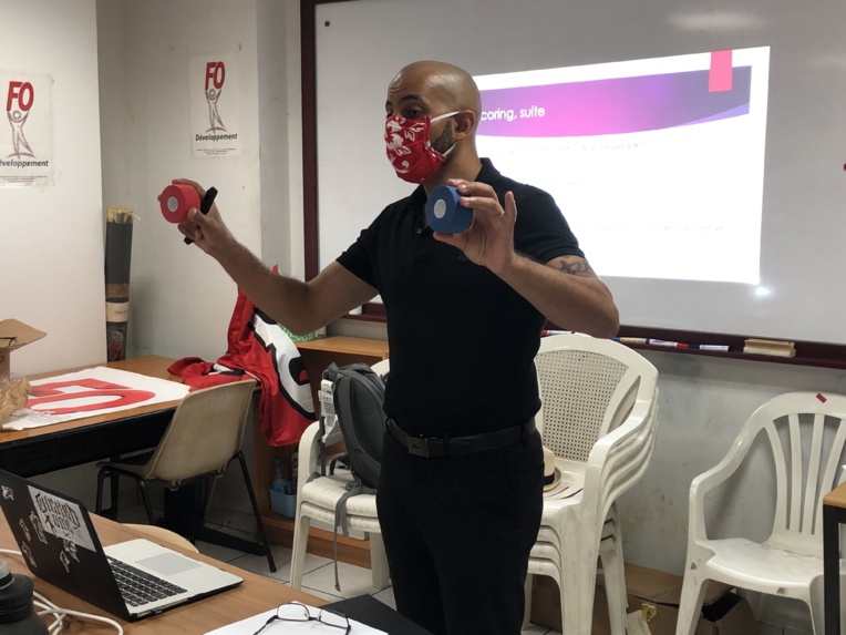 Ahmed Korchi, arbitre international de MMA. Seul juge-arbitre français a officié au sein de l'UFC. Ahmed Korchi, arbitre international de MMA. Seul juge-arbitre français a officié au sein de l'UFC.