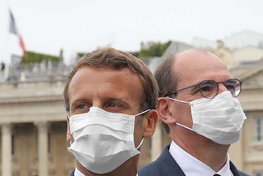 COVID-19  : Emmanuel Macron positif, isolement général