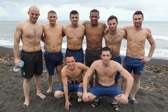 Beach soccer : Arrivée de l’équipe de France à Tahiti