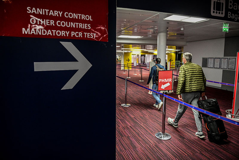 Covid: face au virus mutant, la France se coupe à son tour du Royaume-Uni