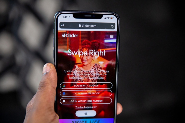Le meurtrier avait rencontré sa victime grâce à l'application Tinder. Le meurtrier avait rencontré sa victime grâce à l'application Tinder.