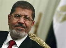 Des opposants égyptiens tentent d'envoyer le président Morsi dans l'espace