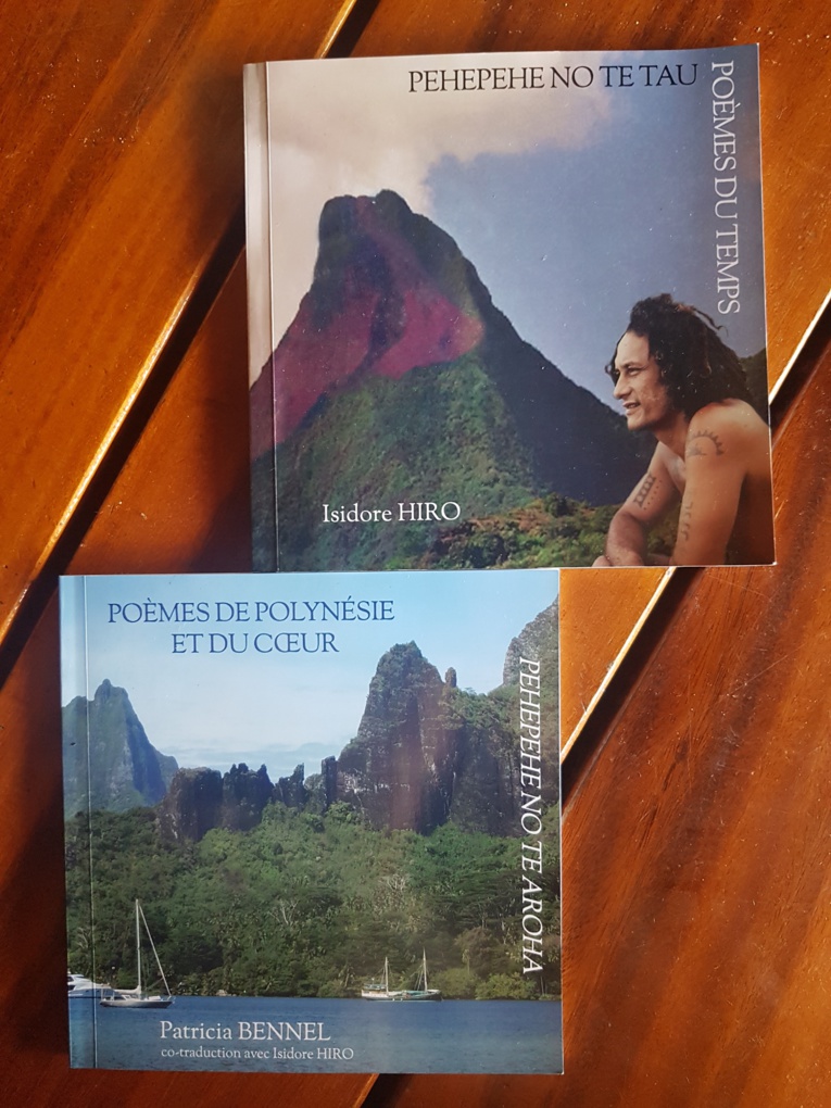 Poèmes bilingues pour deux amoureux de la Polynésie