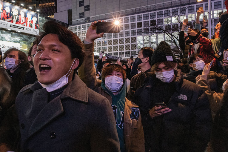 La planète commence à célébrer un Nouvel An sous le signe du coronavirus La planète commence à célébrer un Nouvel An sous le signe du coronavirus