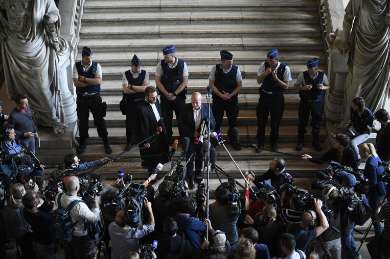 Attentats de Bruxelles: 10 inculpés dont Salah Abdeslam renvoyés aux assises