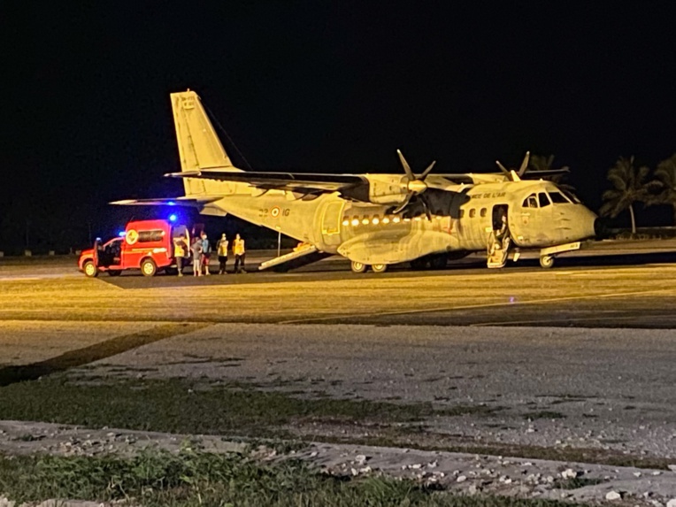 Évasan à la chaîne aux Tuamotu