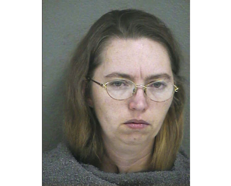 Bataille judiciaire autour d'une femme que l'administration Trump veut exécuter mardi Bataille judiciaire autour d'une femme que l'administration Trump veut exécuter mardi