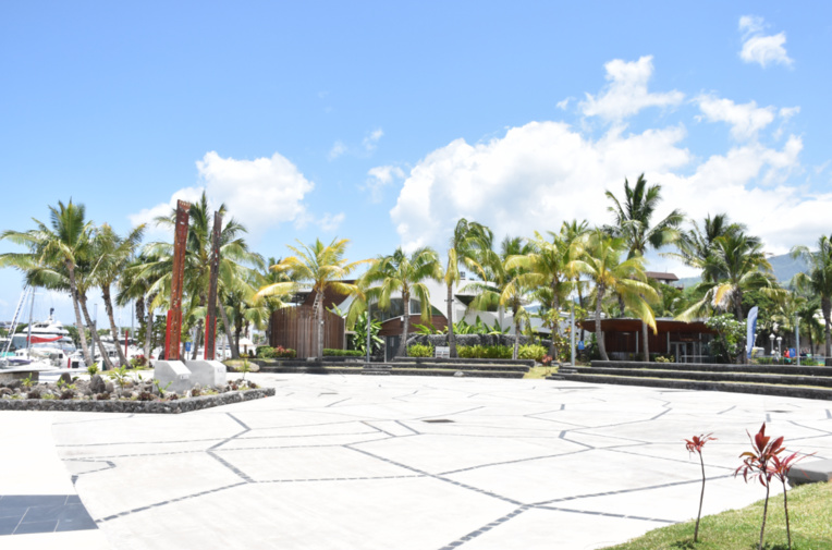 L'esplanade Jacques Chirac rebaptisée « Tahua Tu-Marama »