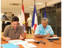 Temaurii Foster et son conseiller technique Laurent Cathelain.