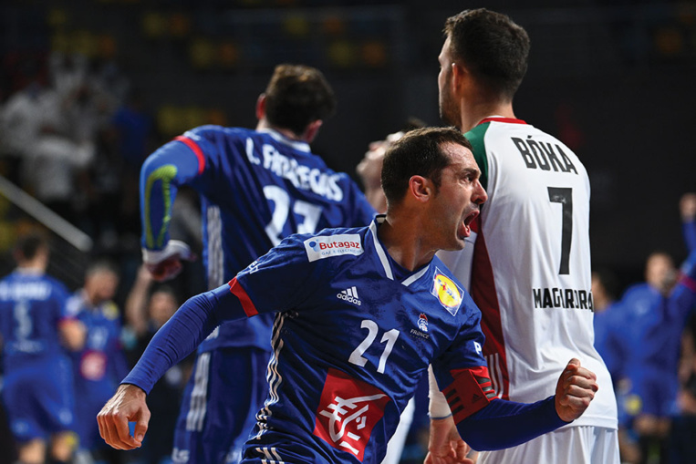 Mondial de hand: le Danemark et la France en demies au bout du suspense Mondial de hand: le Danemark et la France en demies au bout du suspense