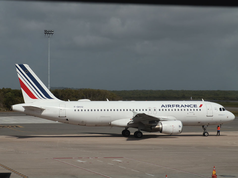 Covid-19: un premier cas de variant anglais détecté en Martinique Covid-19: un premier cas de variant anglais détecté en Martinique