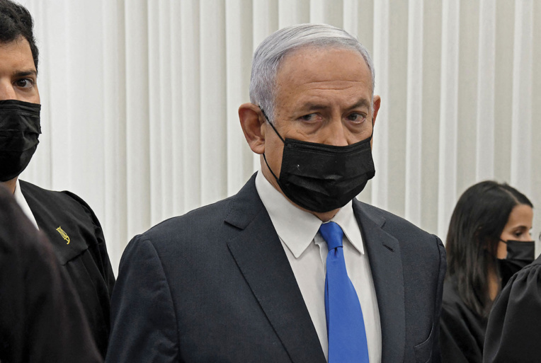 Israël: Netanyahu rejette les accusations de corruption à la reprise de son procès