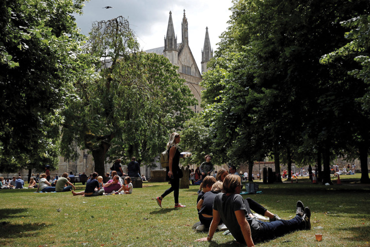 Royaume-Uni: le prestigieux collège de Winchester va s'ouvrir aux filles Royaume-Uni: le prestigieux collège de Winchester va s'ouvrir aux filles
