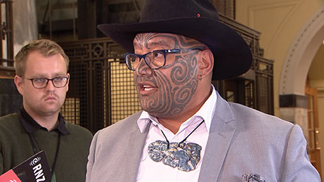 Nouvelle-Zélande: un parlementaire maori rejette le port de la cravate