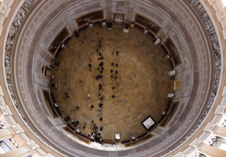 Assaut du Capitole: les démocrates présentent leur dossier contre Trump