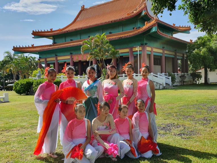 Le clip de la chanson Les filles du vent a été tourné en décembre dernier au temple Kanti. Le clip de la chanson Les filles du vent a été tourné en décembre dernier au temple Kanti.