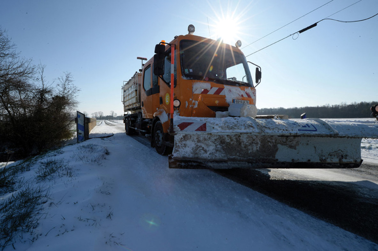 Verglas et pluies verglaçantes: début d'amélioration mais la circulation reste difficile par endroits