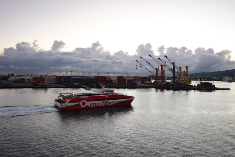 Les usagers du Terevau appellent à la "paix" dans la société