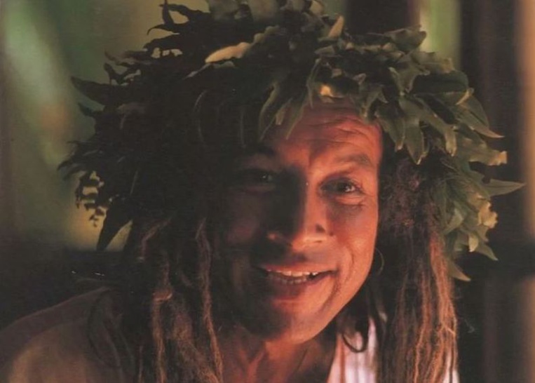 Le collège de Huahine refuse de s'appeler Bobby Holcomb Le collège de Huahine refuse de s'appeler Bobby Holcomb