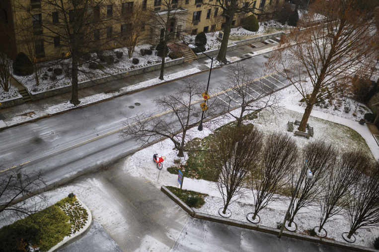 Etats-Unis: la vague de froid se poursuit, les coupures d'électricité aussi Etats-Unis: la vague de froid se poursuit, les coupures d'électricité aussi