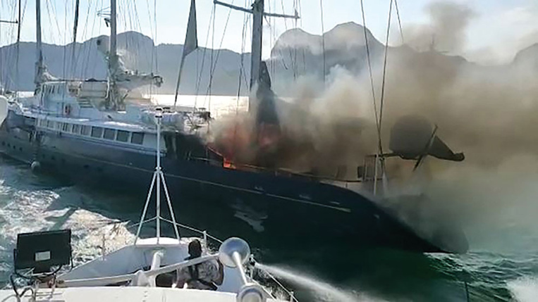 Incendie à bord du Phocéa, ancien yacht de Bernard Tapie, en Malaisie
