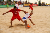 Beach Soccer: 9 à 3, les Tiki Toa enchaînent les victoires