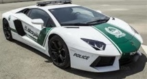 La police de Dubaï va patrouiller en ... Lamborghini