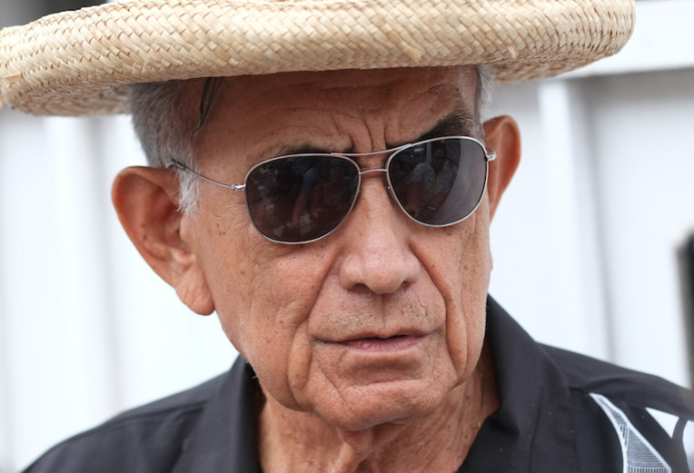 Temaru salue la mémoire de Somare