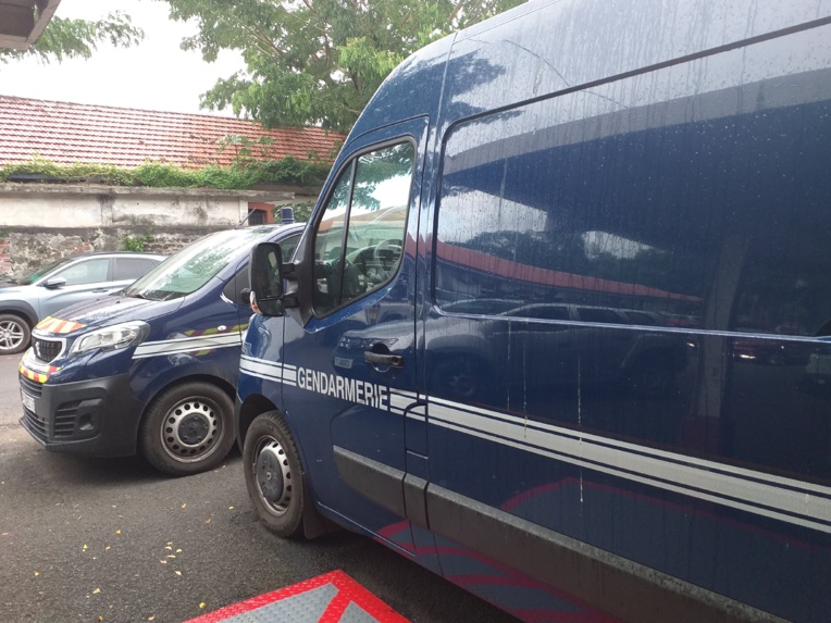 Un voleur étourdi stoppé par le couvre-feu 