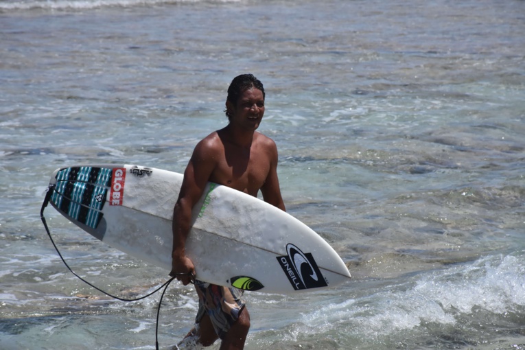 Heiarii Willliams grâce à un superbe tube a obtenu la belle note de 9.83.