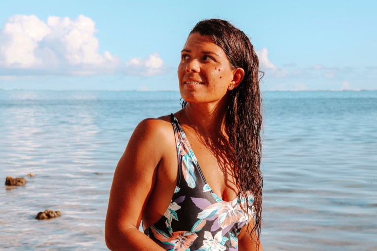 Marjorie Rinati annule son tour de Moorea à la nage en raison du mauvais temps Marjorie Rinati annule son tour de Moorea à la nage en raison du mauvais temps
