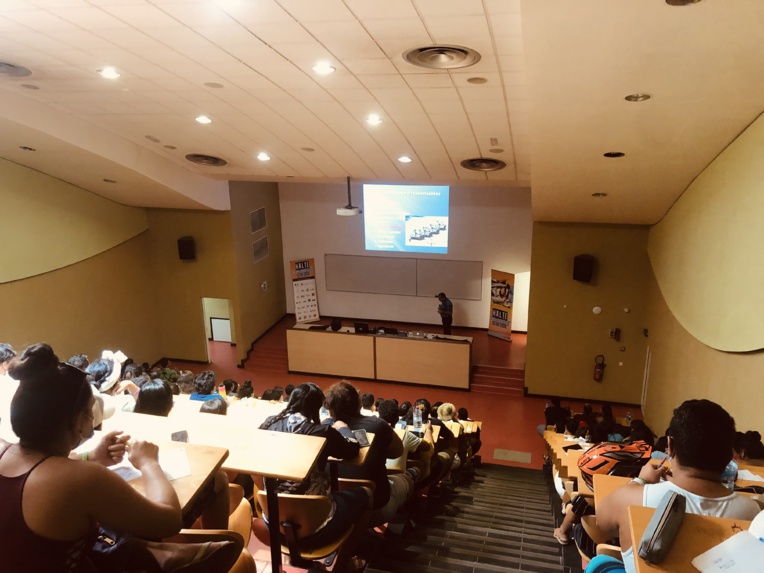 "Halte à la prise de risques" : 175 jeunes sensibilisés à la sécurité routière "Halte à la prise de risques" : 175 jeunes sensibilisés à la sécurité routière