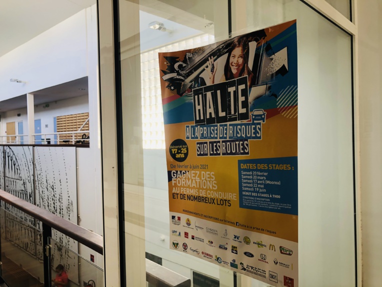 "Halte à la prise de risques" : 175 jeunes sensibilisés à la sécurité routière "Halte à la prise de risques" : 175 jeunes sensibilisés à la sécurité routière