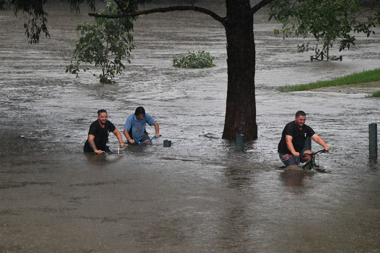 Australie: Sydney s'attend à ses pires inondations depuis des décennies