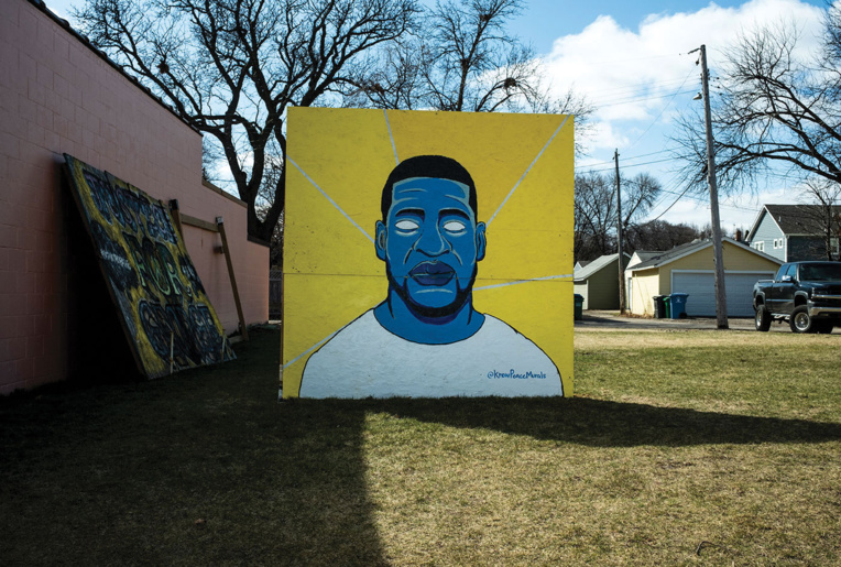 Les jurés face à des images choc du supplice de George Floyd, filmées par les policiers