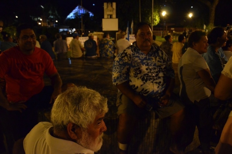 Réinscription : l'UPLD mobilise près de 400 personnes place Tarahoi