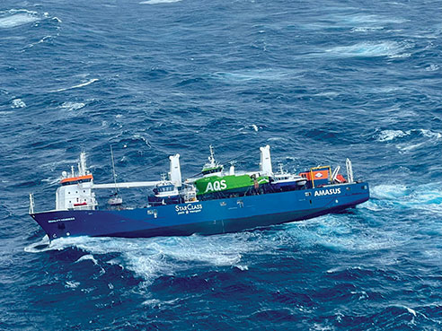 Un cargo néerlandais dérive, sans équipage ni moteur, en mer de Norvège