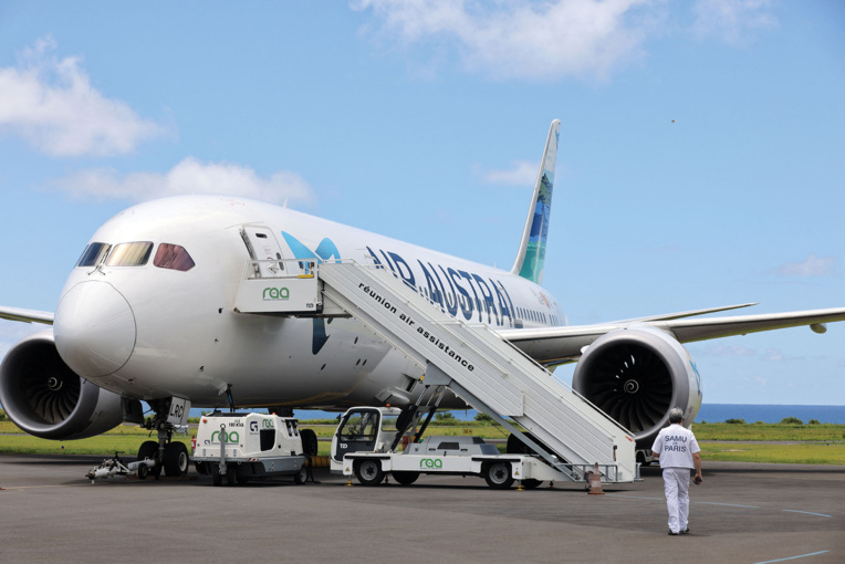 Air Austral va bénéficier de nouvelles aides publiques, la situation d'Air Tahiti évoquée Air Austral va bénéficier de nouvelles aides publiques, la situation d'Air Tahiti évoquée